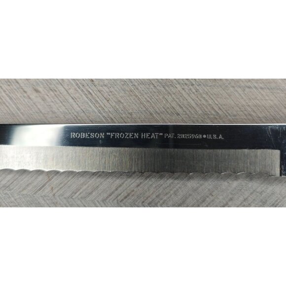 Vintage Robeson Frozen Heat Serrated Slicing Carving Knife Wooden Handle - Picture 2 of 7